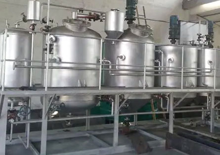 Small oil refining production line